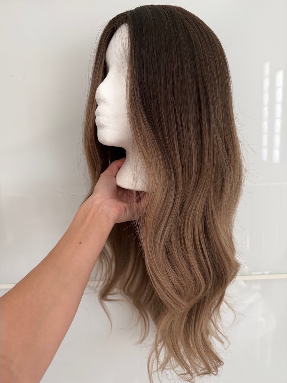 Long Women’s Wig - Brown to blonde Ombre
